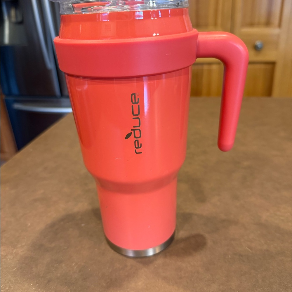 Reduce Coral Insulated Mug with Handle - Picture 2 of 3